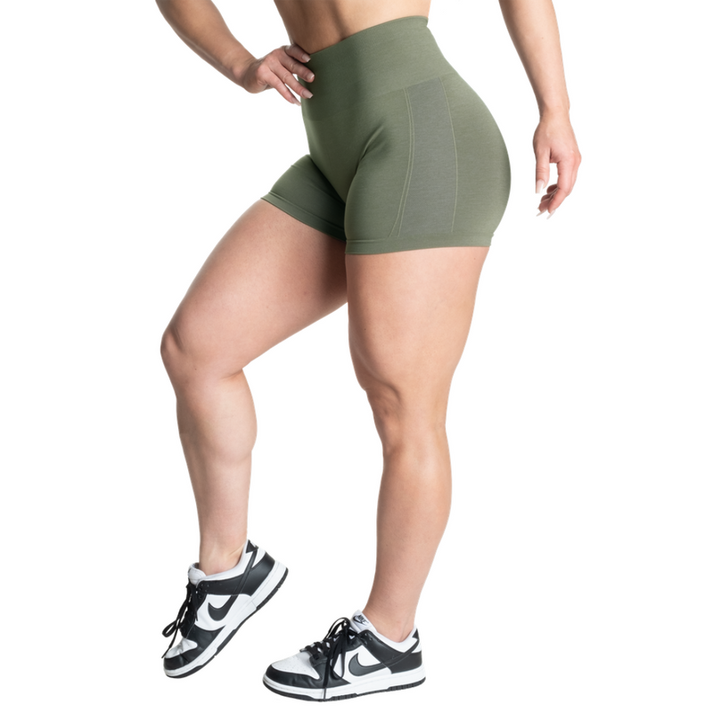 Scrunch Shorts, Washed Green-Naisten shortsit-Better Bodies-XS-Aminopörssi