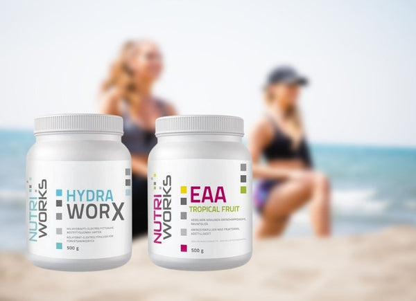 Tarvitset kaksi jauhetta. Nutri Works Hydra WorX ja Nutri Works EAA-jauheen. Sekoita ne jääkylmään veteen shakerissa ja treenijuoma on valmis!