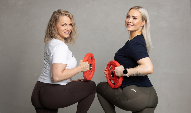 trikoot kännykkätaskulla 