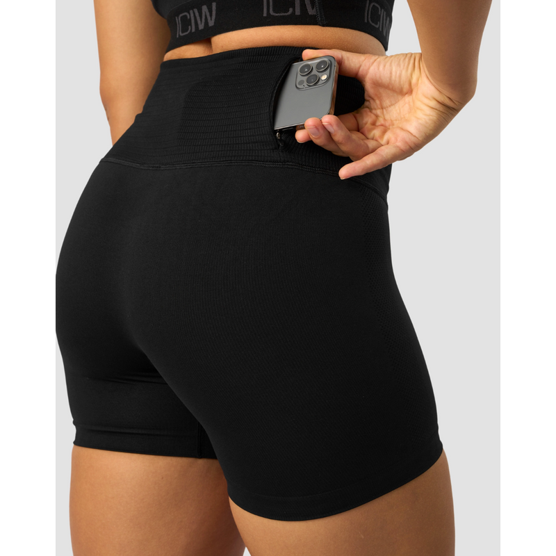 Define Seamless Pocket Shorts Wmn Black-Naisten shortsit-ICANIWILL-XS-Aminopörssi