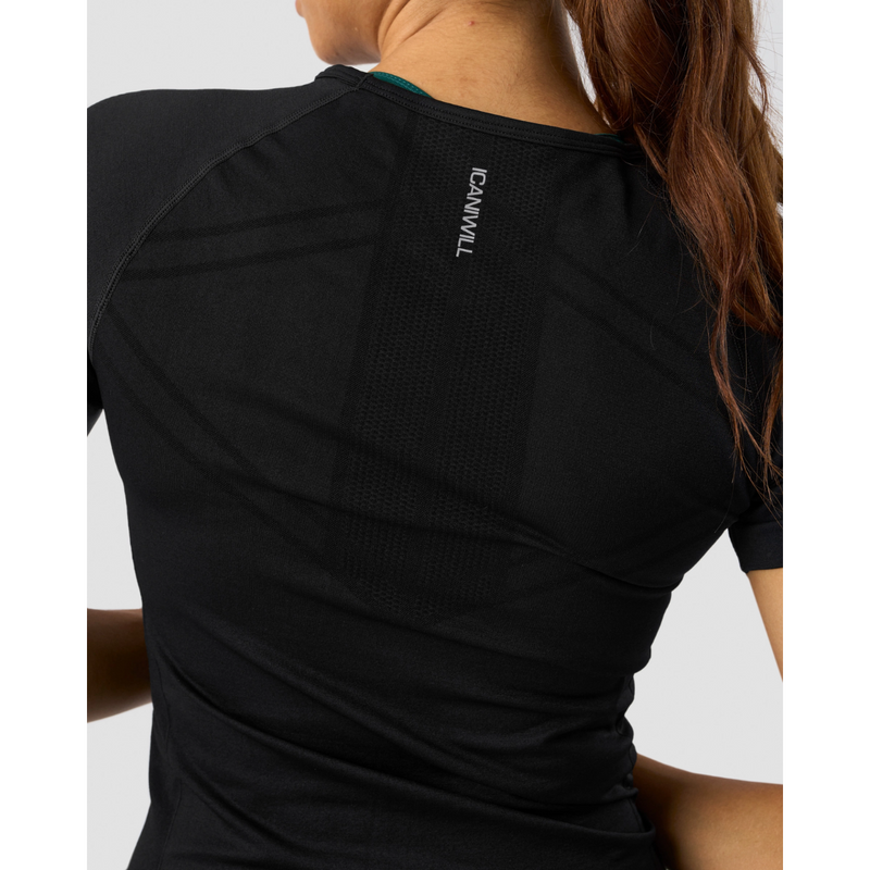 Everyday Seamless T-shirt Wmn Black-Naisten lyhythihaiset ja topit-ICANIWILL-XS-Aminopörssi