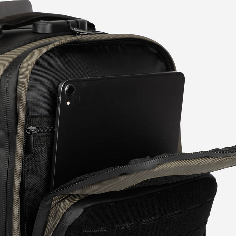 Maverick Tactical Backpack, 40 l green-Treenireppu-Picsil-Aminopörssi