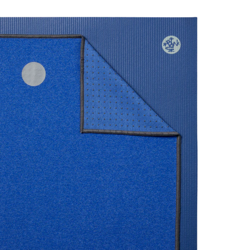 Manduka Yogitoes Mat Towel, Blue Toad-Joogamattopyyhe-Manduka-Aminopörssi