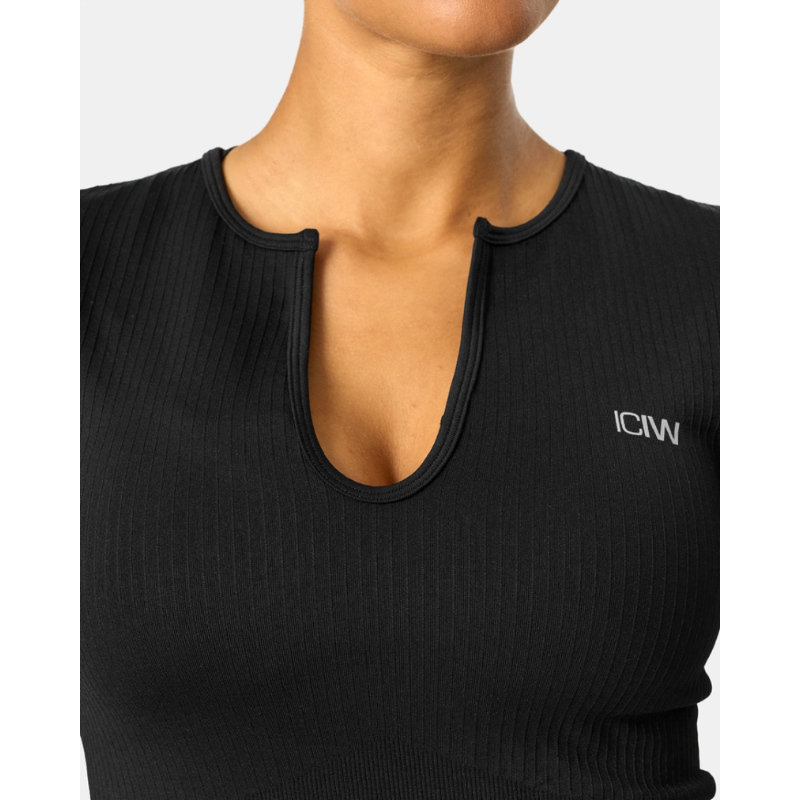 Ribbed Define Seamless Cropped Long Sleeve Black