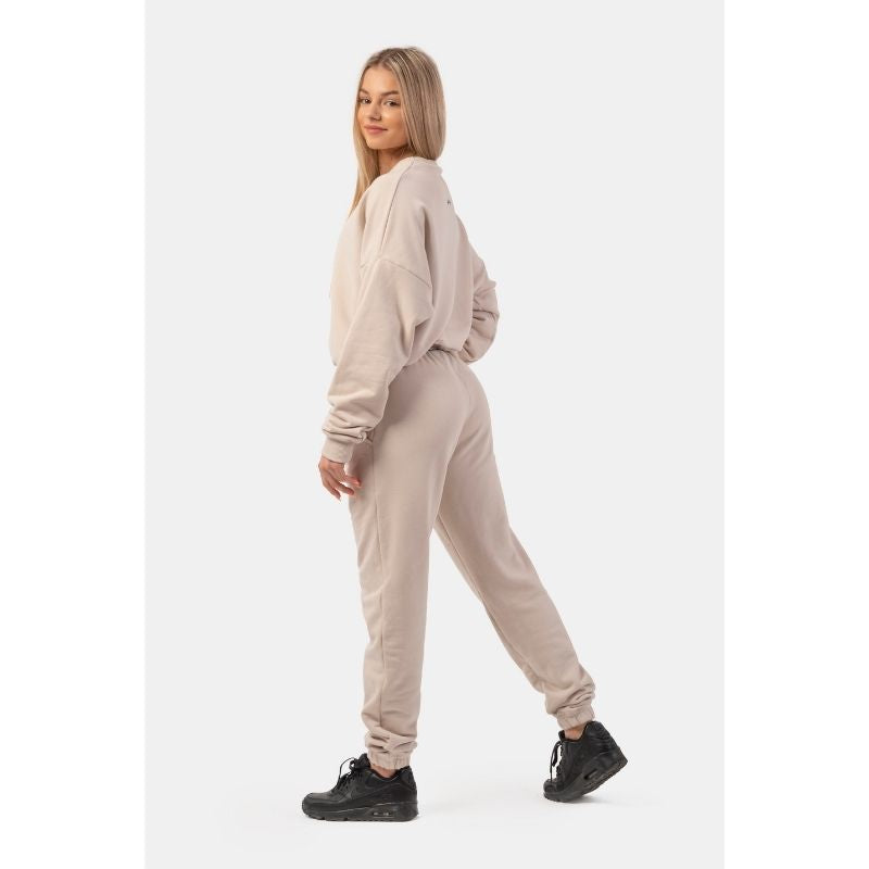 Iconic Mid-Waist Sweatpants With Elastic "N" Waistband 408 cream-Naisten housut-Nebbia-XS-Aminopörssi