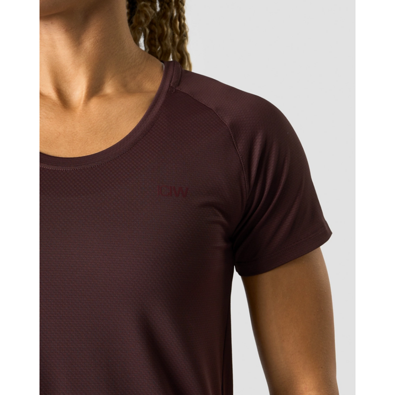 Stride T-shirt Wmn Burgundy-Naisten lyhythihaiset ja topit-ICANIWILL-XS-Aminopörssi