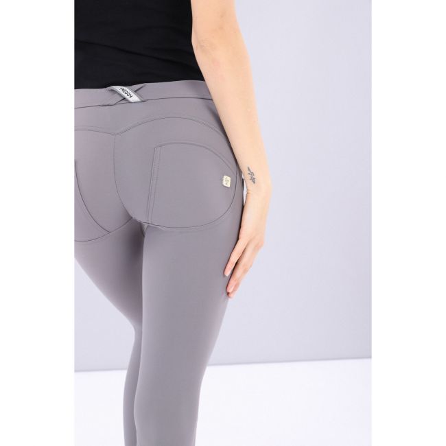 WR.UP® D.I.W.O Pro® - Regular Waist Skinny - G55 - Harmaa-Freddy-XS-Aminopörssi